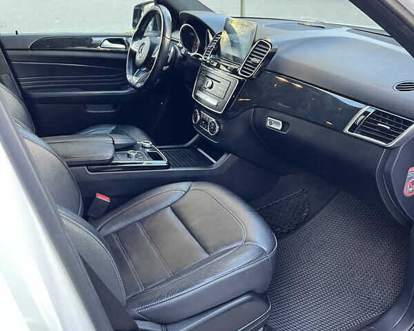 Мерседес ГЛЕ-Клас 2017 у Івано-Франківську на Automoto.ua Білий Мерседес ГЛЕ-Клас, об'ємом двигуна 2.14 л та пробігом 200 тис. км за 34800 $, фото 16 на Automoto.ua