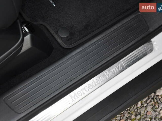 Белый Мерседес ГЛЕ-Класс, объемом двигателя 3 л и пробегом 25 тыс. км за 51500 $, фото 41 на Automoto.ua