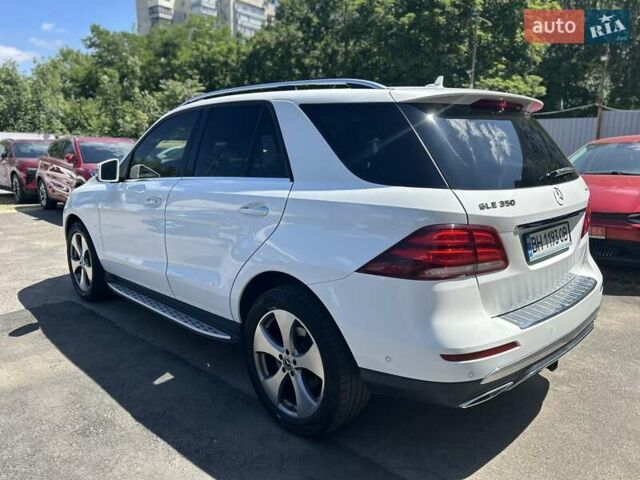 Белый Мерседес ГЛЕ-Класс, объемом двигателя 3.5 л и пробегом 163 тыс. км за 27600 $, фото 3 на Automoto.ua