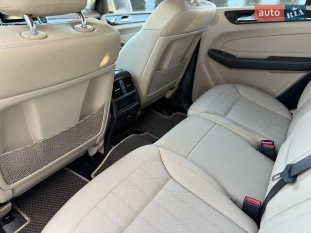 Білий Мерседес ГЛЕ-Клас, об'ємом двигуна 2.14 л та пробігом 198 тис. км за 29500 $, фото 12 на Automoto.ua