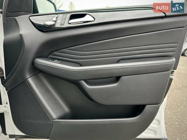 Белый Мерседес ГЛЕ-Класс, объемом двигателя 2.14 л и пробегом 95 тыс. км за 32500 $, фото 47 на Automoto.ua