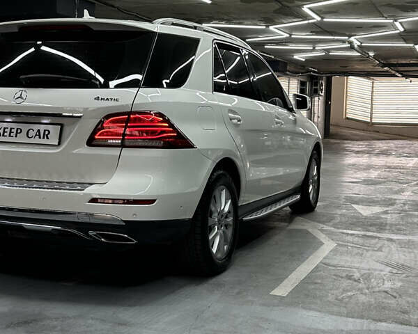 Белый Мерседес ГЛЕ-Класс, объемом двигателя 2.14 л и пробегом 150 тыс. км за 29999 $, фото 7 на Automoto.ua