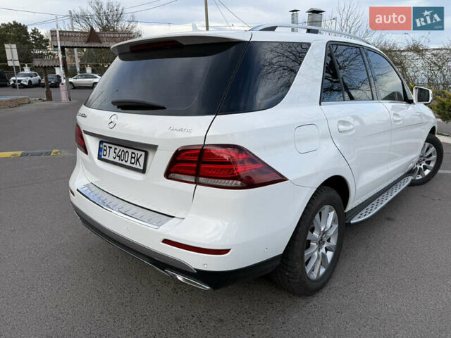 Белый Мерседес ГЛЕ-Класс, объемом двигателя 2.14 л и пробегом 166 тыс. км за 33500 $, фото 4 на Automoto.ua