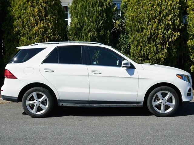 Белый Мерседес ГЛЕ-Класс, объемом двигателя 3.5 л и пробегом 66 тыс. км за 10700 $, фото 5 на Automoto.ua