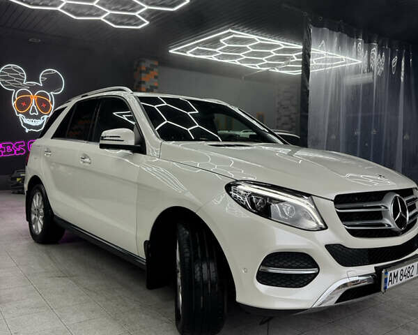 Белый Мерседес ГЛЕ-Класс, объемом двигателя 2.14 л и пробегом 112 тыс. км за 34999 $, фото 8 на Automoto.ua