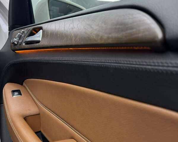 Белый Мерседес ГЛЕ-Класс, объемом двигателя 2.14 л и пробегом 112 тыс. км за 34999 $, фото 35 на Automoto.ua