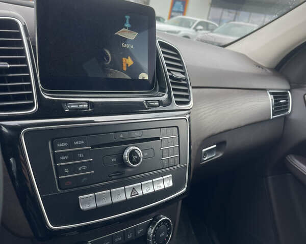 Белый Мерседес ГЛЕ-Класс, объемом двигателя 2.14 л и пробегом 95 тыс. км за 35900 $, фото 15 на Automoto.ua