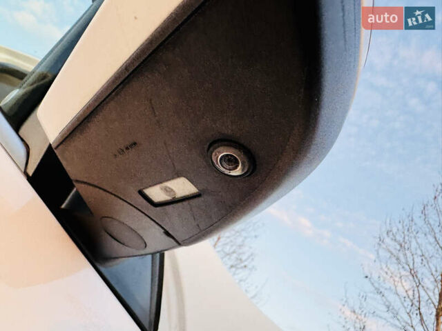 Белый Мерседес ГЛЕ-Класс, объемом двигателя 3 л и пробегом 76 тыс. км за 33300 $, фото 31 на Automoto.ua