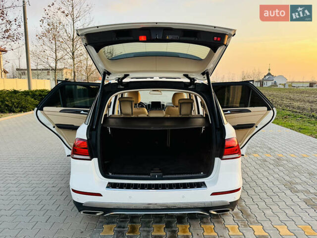 Белый Мерседес ГЛЕ-Класс, объемом двигателя 3 л и пробегом 76 тыс. км за 33300 $, фото 60 на Automoto.ua