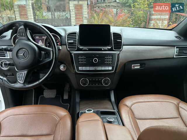 Белый Мерседес ГЛЕ-Класс, объемом двигателя 2.14 л и пробегом 105 тыс. км за 33500 $, фото 18 на Automoto.ua