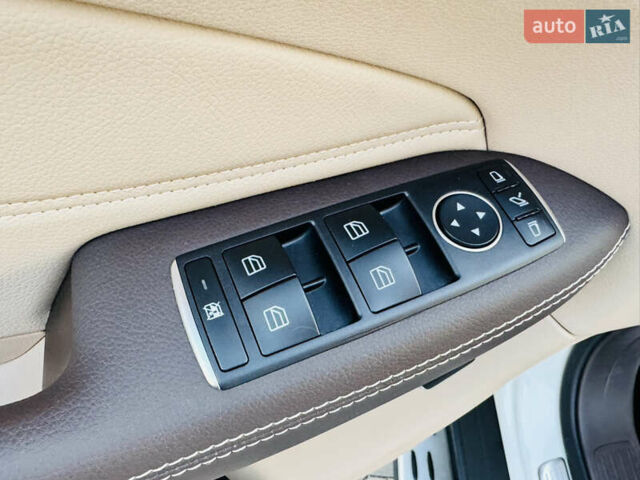 Белый Мерседес ГЛЕ-Класс, объемом двигателя 3 л и пробегом 76 тыс. км за 33300 $, фото 49 на Automoto.ua