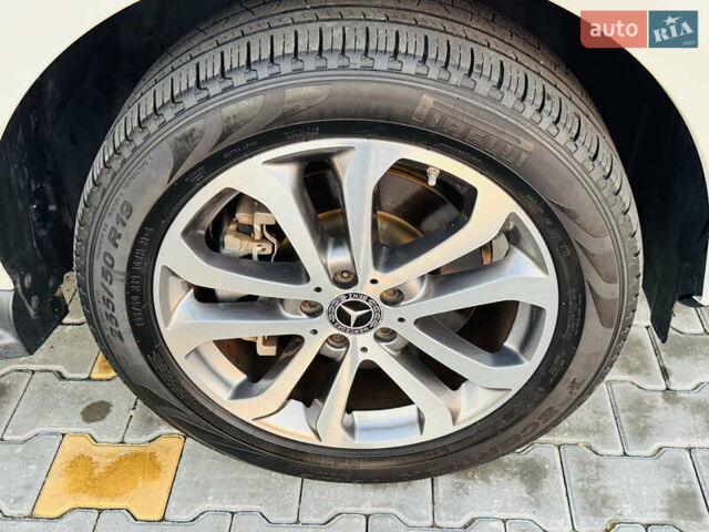 Белый Мерседес ГЛЕ-Класс, объемом двигателя 3 л и пробегом 76 тыс. км за 33300 $, фото 89 на Automoto.ua