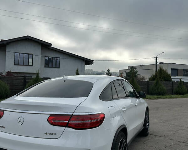 Белый Мерседес ГЛЕ-Класс, объемом двигателя 2.99 л и пробегом 65 тыс. км за 55000 $, фото 6 на Automoto.ua