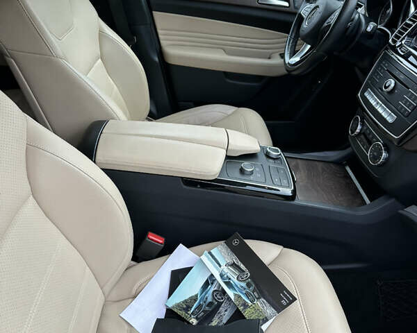 Белый Мерседес ГЛЕ-Класс, объемом двигателя 2.99 л и пробегом 65 тыс. км за 55000 $, фото 14 на Automoto.ua