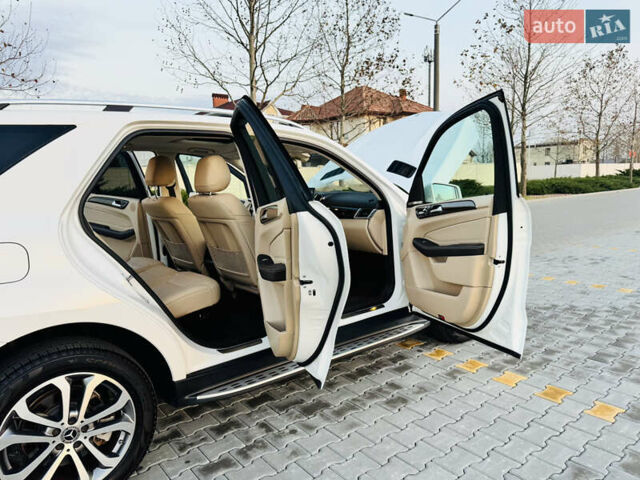 Белый Мерседес ГЛЕ-Класс, объемом двигателя 3 л и пробегом 76 тыс. км за 33300 $, фото 39 на Automoto.ua