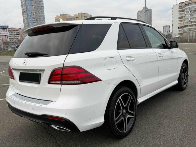 Білий Мерседес ГЛЕ-Клас, об'ємом двигуна 2.1 л та пробігом 142 тис. км за 37700 $, фото 7 на Automoto.ua