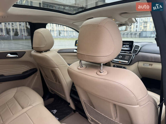 Білий Мерседес ГЛЕ-Клас, об'ємом двигуна 3 л та пробігом 166 тис. км за 41900 $, фото 31 на Automoto.ua