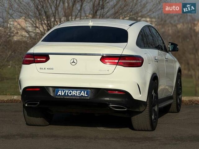 Білий Мерседес ГЛЕ-Клас, об'ємом двигуна 3 л та пробігом 153 тис. км за 39500 $, фото 21 на Automoto.ua