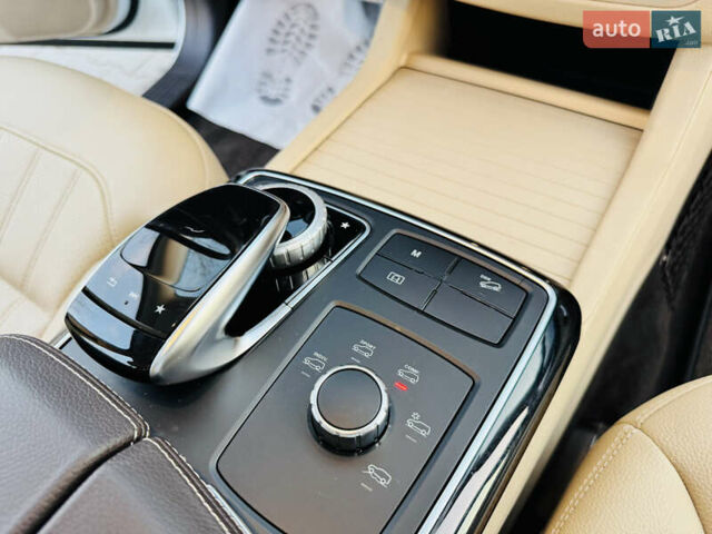 Белый Мерседес ГЛЕ-Класс, объемом двигателя 3 л и пробегом 76 тыс. км за 33300 $, фото 27 на Automoto.ua