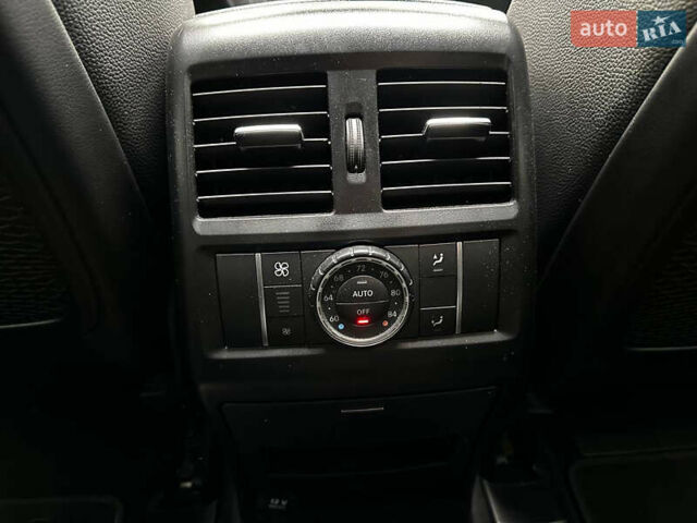 Белый Мерседес ГЛЕ-Класс, объемом двигателя 3 л и пробегом 81 тыс. км за 33000 $, фото 22 на Automoto.ua