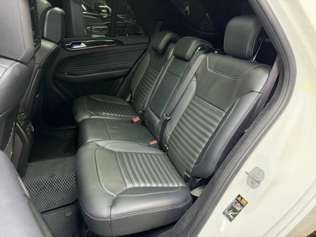 Белый Мерседес ГЛЕ-Класс, объемом двигателя 3 л и пробегом 82 тыс. км за 40900 $, фото 18 на Automoto.ua