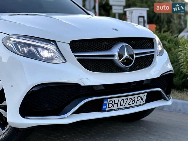 Белый Мерседес ГЛЕ-Класс, объемом двигателя 3.5 л и пробегом 122 тыс. км за 29900 $, фото 7 на Automoto.ua