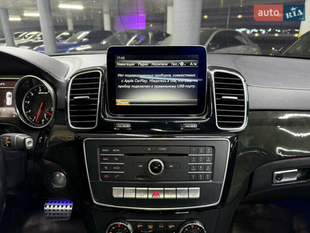 Білий Мерседес ГЛЕ-Клас, об'ємом двигуна 3 л та пробігом 82 тис. км за 40900 $, фото 26 на Automoto.ua