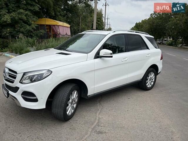 Білий Мерседес ГЛЕ-Клас, об'ємом двигуна 2.99 л та пробігом 130 тис. км за 35200 $, фото 11 на Automoto.ua