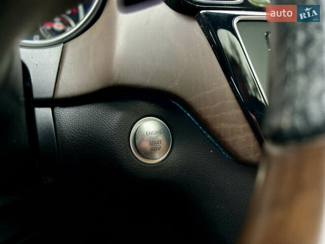 Белый Мерседес ГЛЕ-Класс, объемом двигателя 3 л и пробегом 127 тыс. км за 40999 $, фото 44 на Automoto.ua