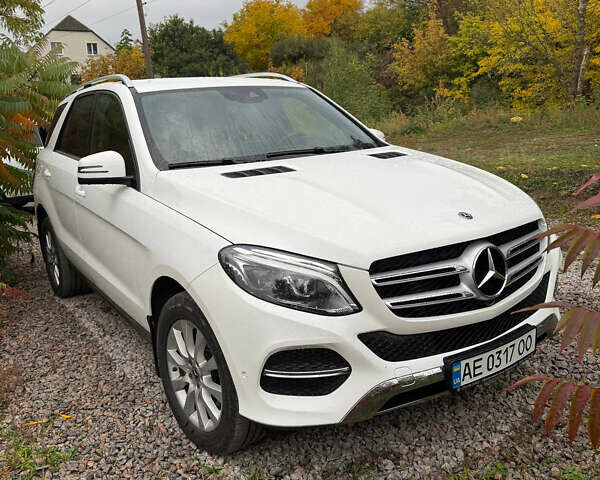 Белый Мерседес ГЛЕ-Класс, объемом двигателя 2.14 л и пробегом 105 тыс. км за 33500 $, фото 7 на Automoto.ua