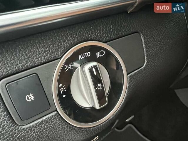 Белый Мерседес ГЛЕ-Класс, объемом двигателя 3 л и пробегом 120 тыс. км за 45500 $, фото 24 на Automoto.ua