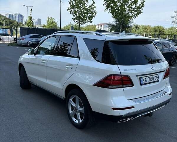 Белый Мерседес ГЛЕ-Класс, объемом двигателя 3 л и пробегом 61 тыс. км за 32900 $, фото 9 на Automoto.ua