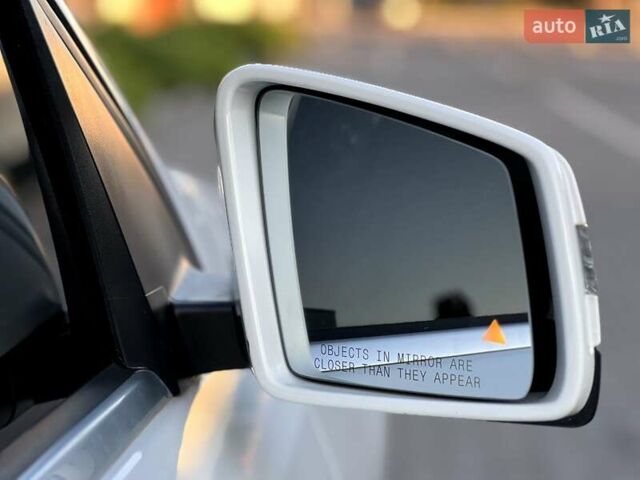 Белый Мерседес ГЛЕ-Класс, объемом двигателя 3.5 л и пробегом 122 тыс. км за 29900 $, фото 14 на Automoto.ua