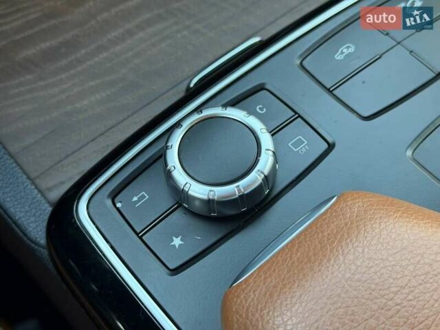 Білий Мерседес ГЛЕ-Клас, об'ємом двигуна 3 л та пробігом 153 тис. км за 39500 $, фото 74 на Automoto.ua