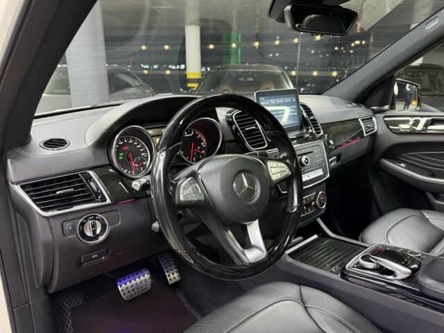 Белый Мерседес ГЛЕ-Класс, объемом двигателя 3 л и пробегом 82 тыс. км за 40900 $, фото 17 на Automoto.ua