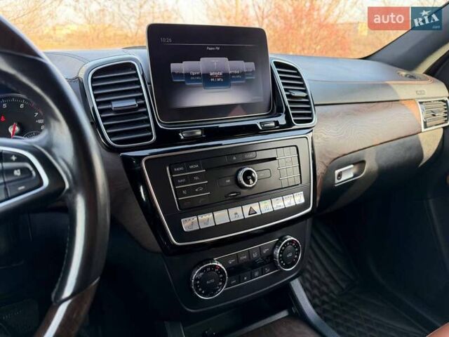 Білий Мерседес ГЛЕ-Клас, об'ємом двигуна 3 л та пробігом 153 тис. км за 39500 $, фото 61 на Automoto.ua