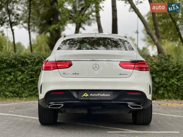 Белый Мерседес ГЛЕ-Класс, объемом двигателя 3 л и пробегом 127 тыс. км за 40999 $, фото 10 на Automoto.ua