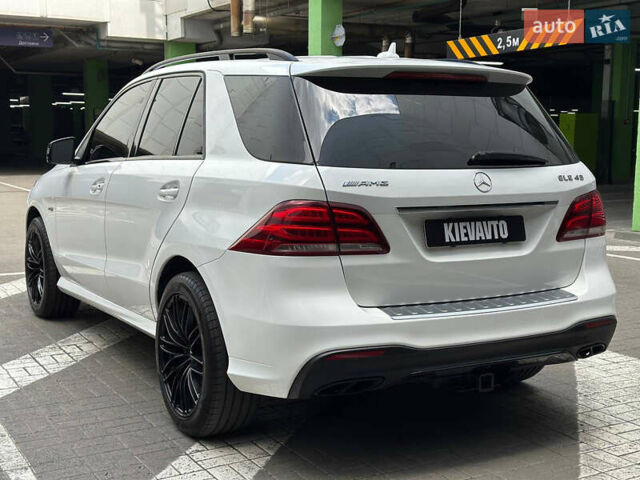 Белый Мерседес ГЛЕ-Класс, объемом двигателя 3 л и пробегом 81 тыс. км за 33000 $, фото 6 на Automoto.ua