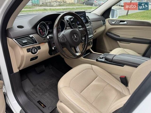 Білий Мерседес ГЛЕ-Клас, об'ємом двигуна 2.99 л та пробігом 156 тис. км за 44999 $, фото 6 на Automoto.ua
