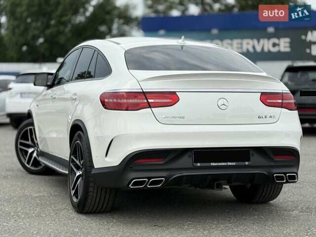 Белый Мерседес ГЛЕ-Класс, объемом двигателя 3 л и пробегом 84 тыс. км за 44500 $, фото 2 на Automoto.ua