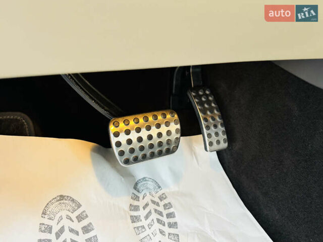 Белый Мерседес ГЛЕ-Класс, объемом двигателя 3 л и пробегом 76 тыс. км за 33300 $, фото 51 на Automoto.ua