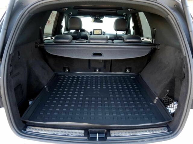 Білий Мерседес ГЛЕ-Клас, об'ємом двигуна 3.5 л та пробігом 36 тис. км за 31000 $, фото 18 на Automoto.ua