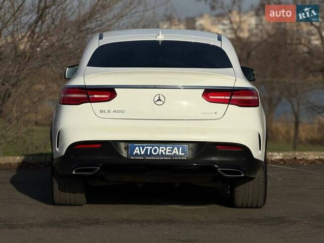 Білий Мерседес ГЛЕ-Клас, об'ємом двигуна 3 л та пробігом 153 тис. км за 39500 $, фото 22 на Automoto.ua