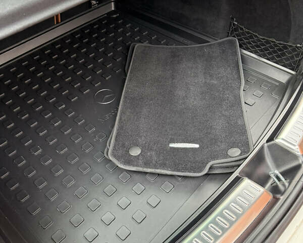 Білий Мерседес ГЛЕ-Клас, об'ємом двигуна 3 л та пробігом 115 тис. км за 46000 $, фото 17 на Automoto.ua