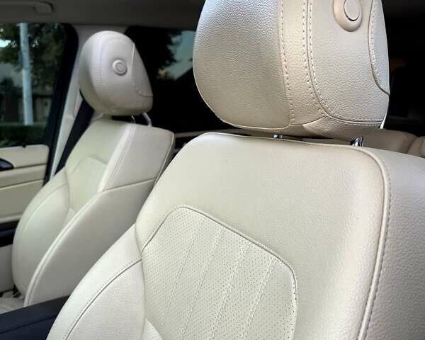 Белый Мерседес ГЛЕ-Класс, объемом двигателя 3.5 л и пробегом 122 тыс. км за 29900 $, фото 29 на Automoto.ua