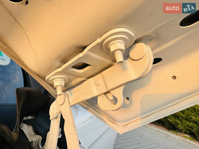 Белый Мерседес ГЛЕ-Класс, объемом двигателя 3 л и пробегом 76 тыс. км за 33300 $, фото 96 на Automoto.ua