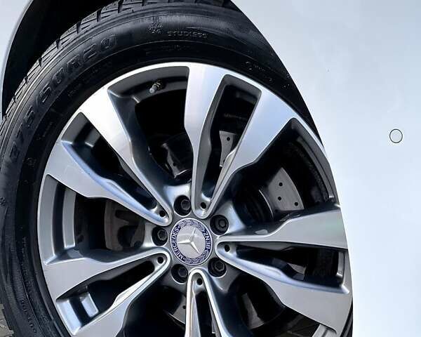 Белый Мерседес ГЛЕ-Класс, объемом двигателя 3.5 л и пробегом 122 тыс. км за 29900 $, фото 6 на Automoto.ua