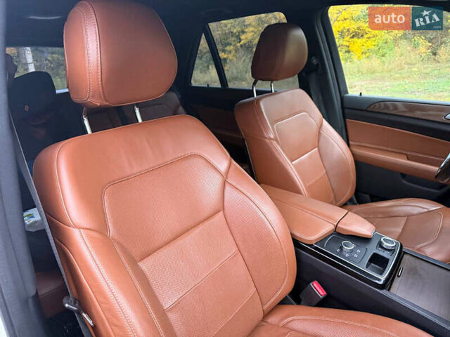 Белый Мерседес ГЛЕ-Класс, объемом двигателя 2.14 л и пробегом 105 тыс. км за 33500 $, фото 15 на Automoto.ua