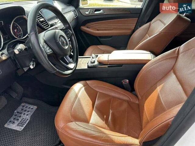 Белый Мерседес ГЛЕ-Класс, объемом двигателя 2.99 л и пробегом 150 тыс. км за 46000 $, фото 19 на Automoto.ua
