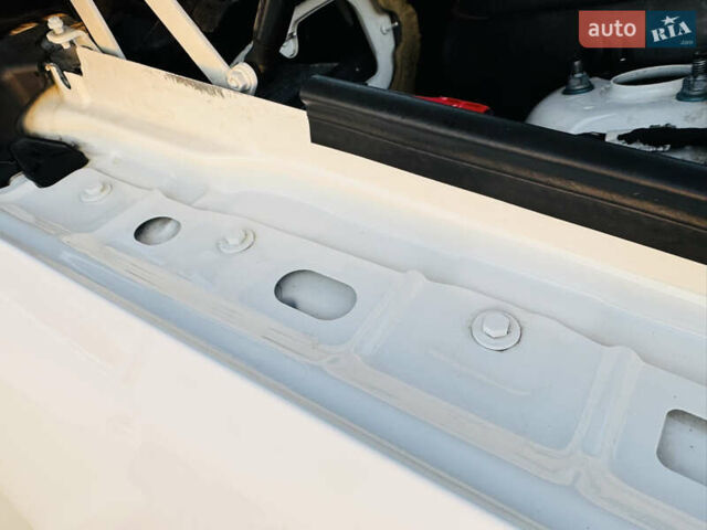 Белый Мерседес ГЛЕ-Класс, объемом двигателя 3 л и пробегом 76 тыс. км за 33300 $, фото 94 на Automoto.ua